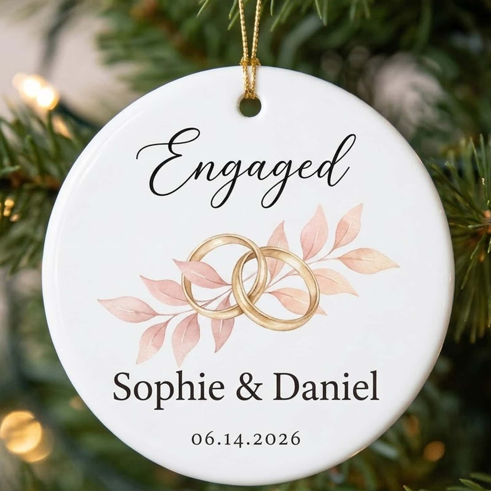 Engaged ornament in white ceramic with linked rings