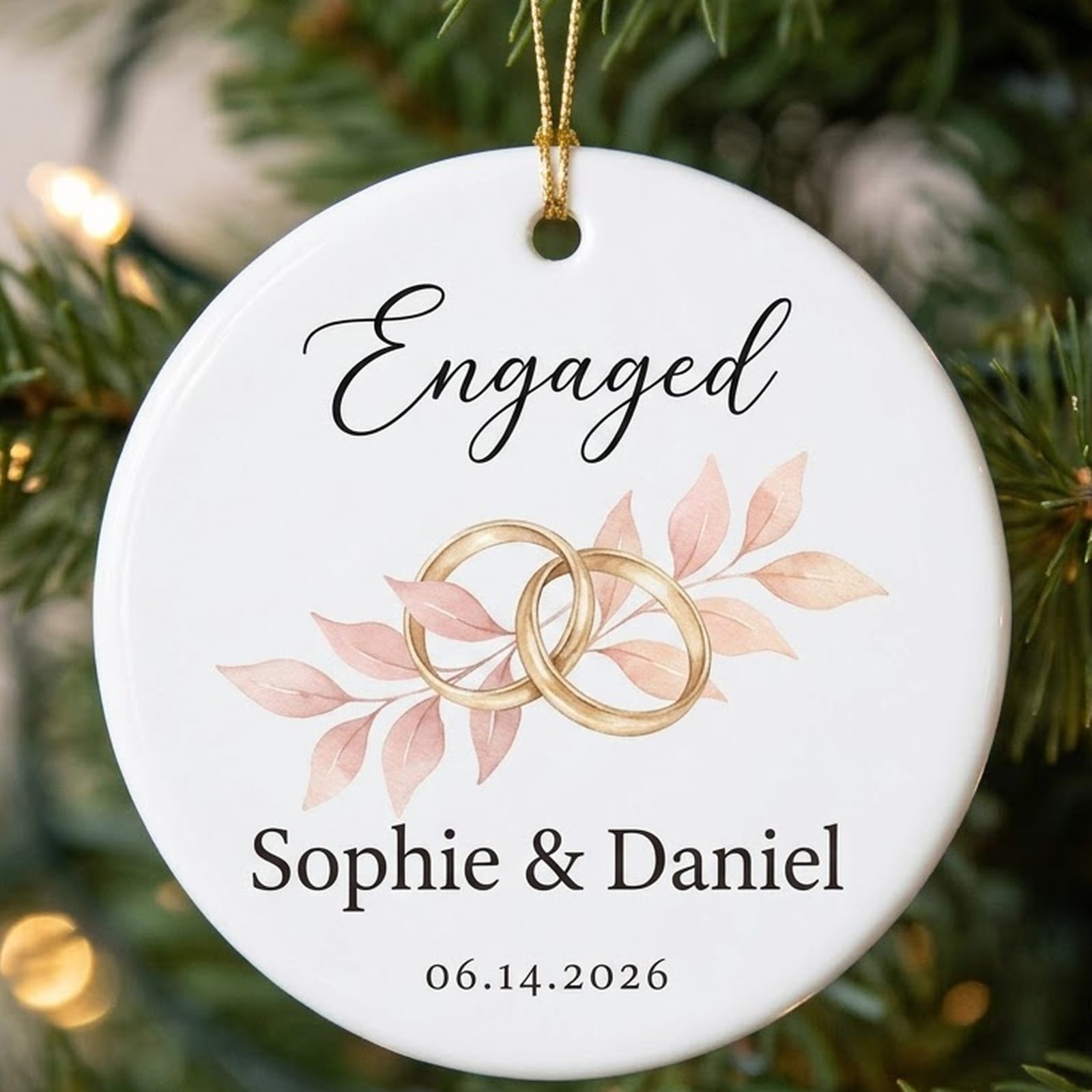 Engaged ornament in white ceramic with linked rings